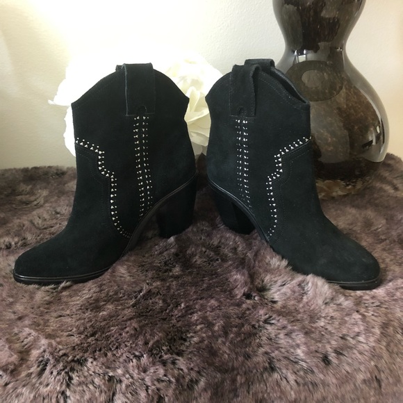New Joie Monte Black Suede bootie Studded Cowboy size 35.5 - Picture 2 of 4